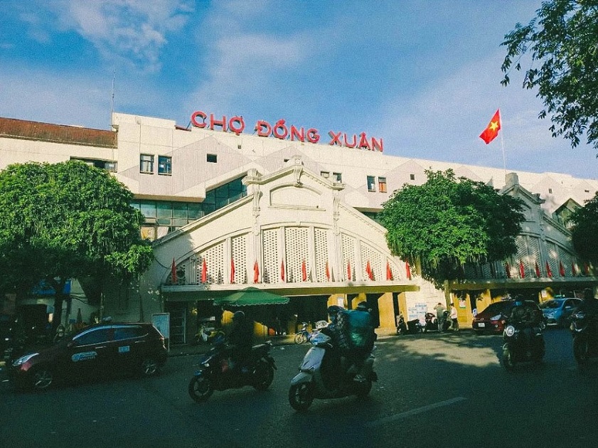 PHỐ ĐỒNG XUÂN – TỪ HÀNG GẠO XƯA ĐẾN NHỊP BUÔN BÁN CỦA KẺ CHỢ